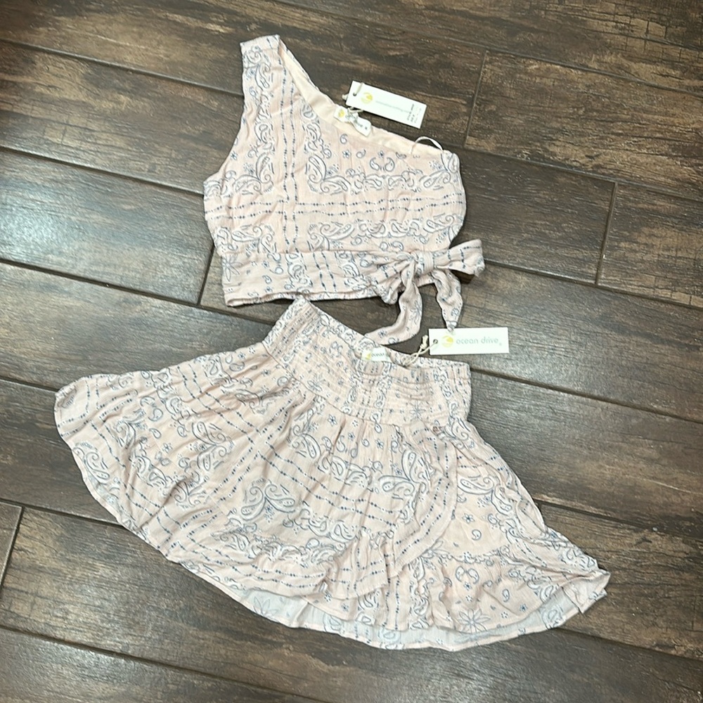 NWT ocean drive peachy / pink matching set - both size M